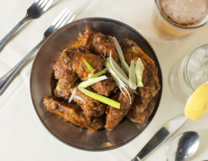 Chicken wings in oyster sauce